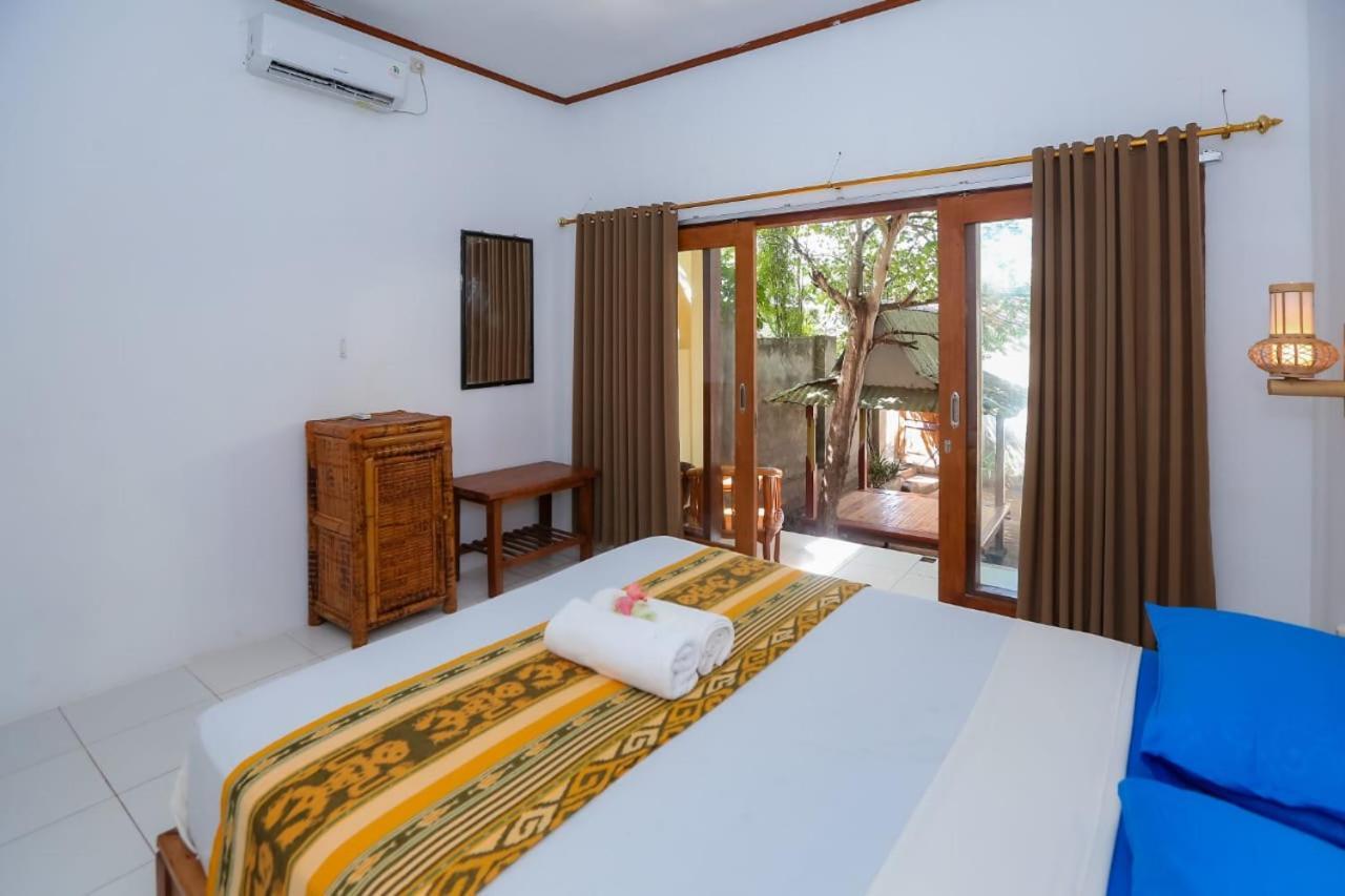 Апартаменты Radika House Гили Траванган Экстерьер фото